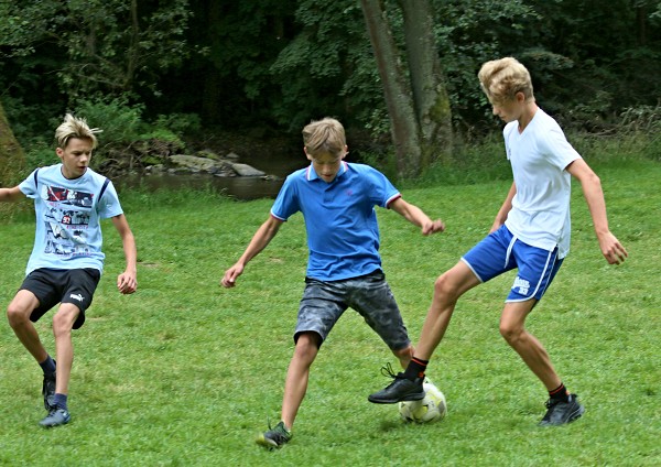 Dětský týden 2021_ fotbal, tvoření, skřítci