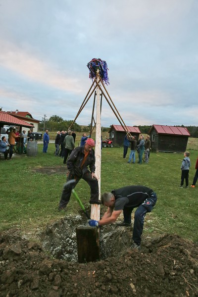 Pačoky 2021_Stavění mákje