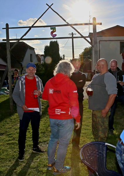Bbroněk, Robin, Kamil 50 