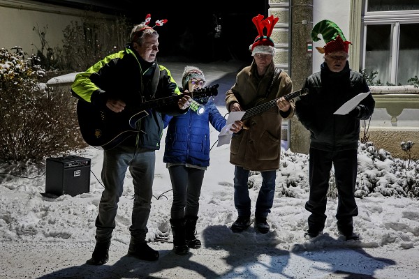 Vánoční setkámní - průjezd