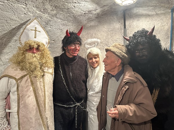 Čerti a Mikuláš s Andělem